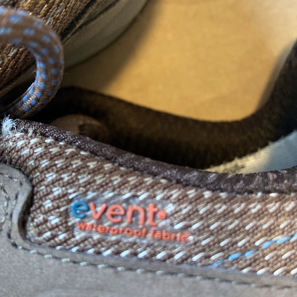 Teva women’s hiking shoes Sky Lake Event - Picture 5 of 9